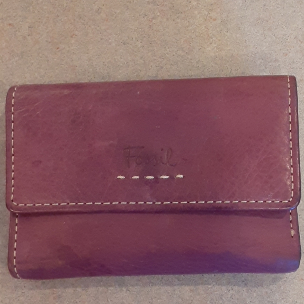 Fossil wallet